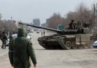 Putina piekritēji Ludzā gatavi bučot okupantu tankus